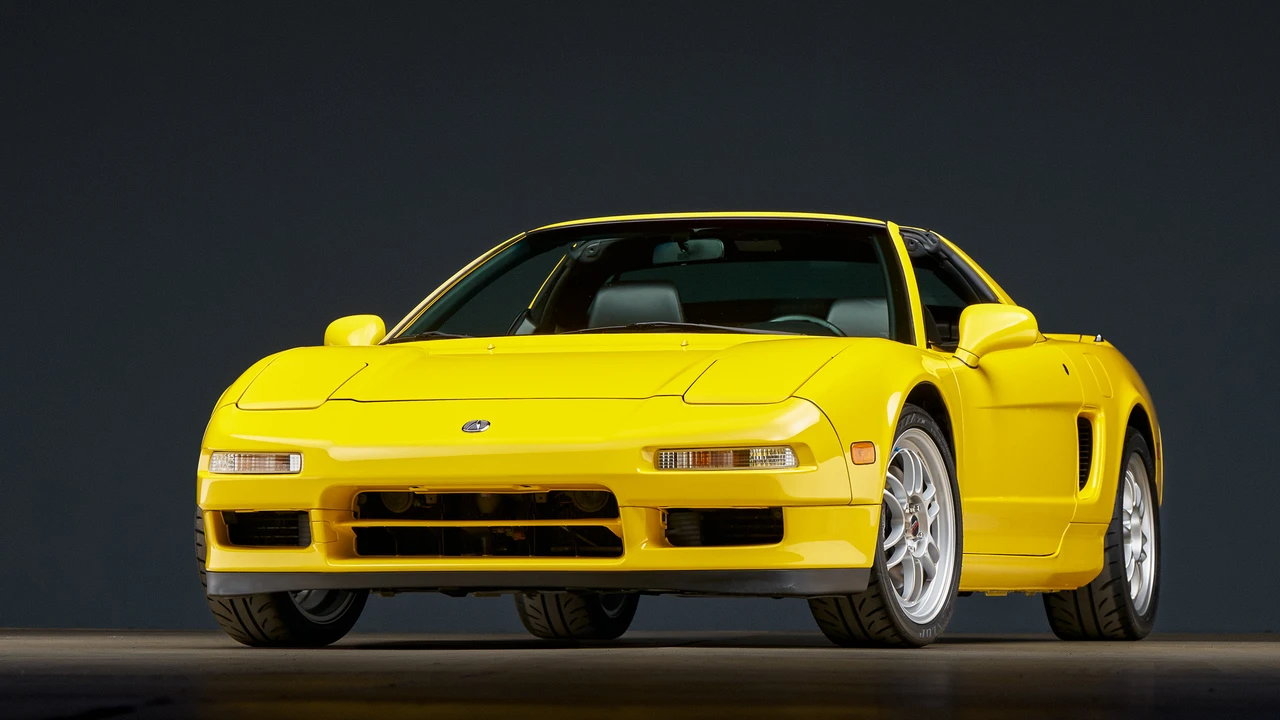 2000 Acura NA2 NSX - Image 2 of 31