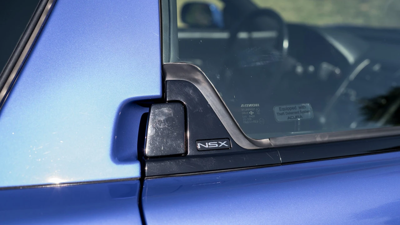 2000 Acura NA2 NSX - Image 21 of 31