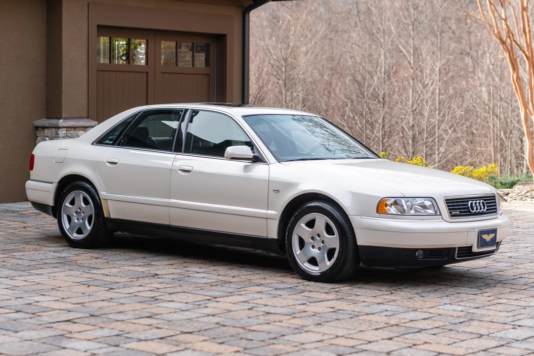 2000 Audi D2 A8 - Image 5 of 31