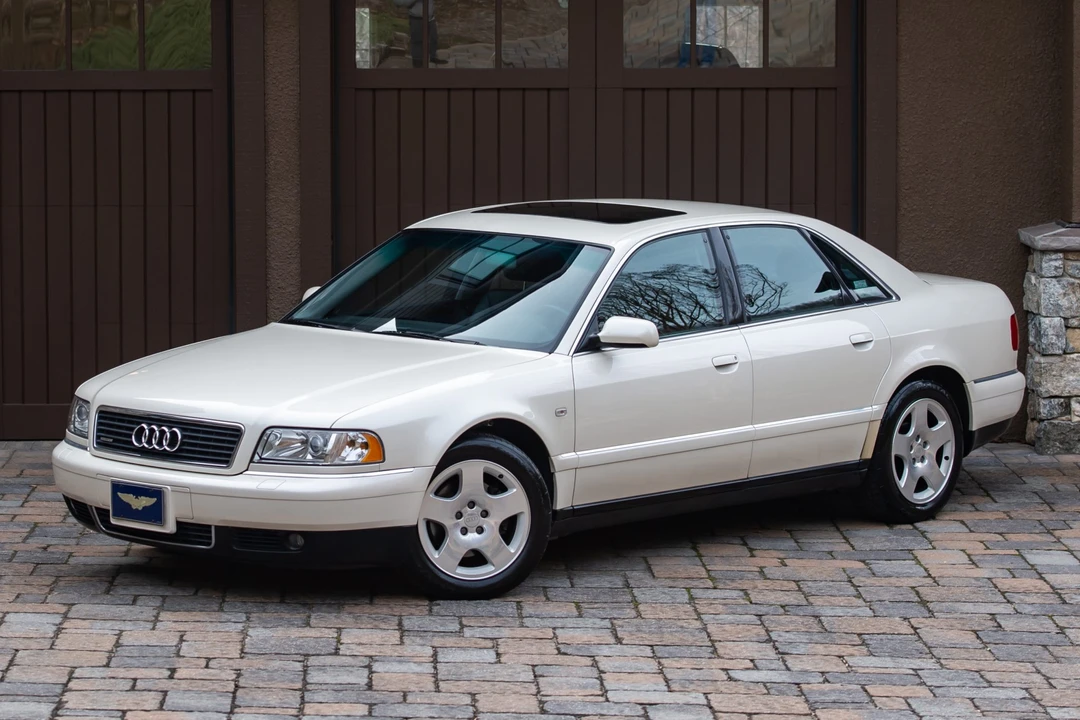 2000 Audi D2 A8 - Image 3 of 31