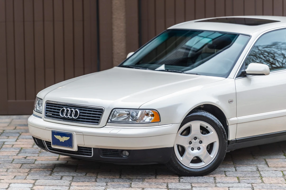 2000 Audi D2 A8 - Image 10 of 31