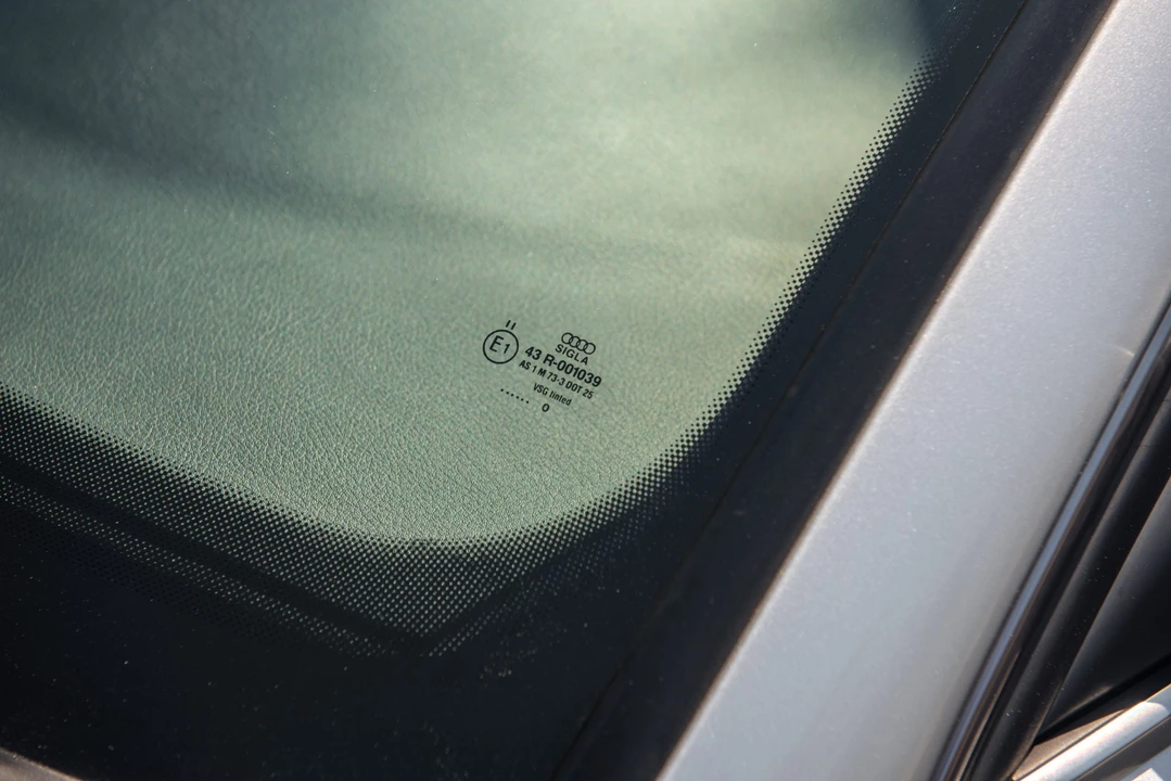2000 Audi B5 S4 - Image 30 of 31