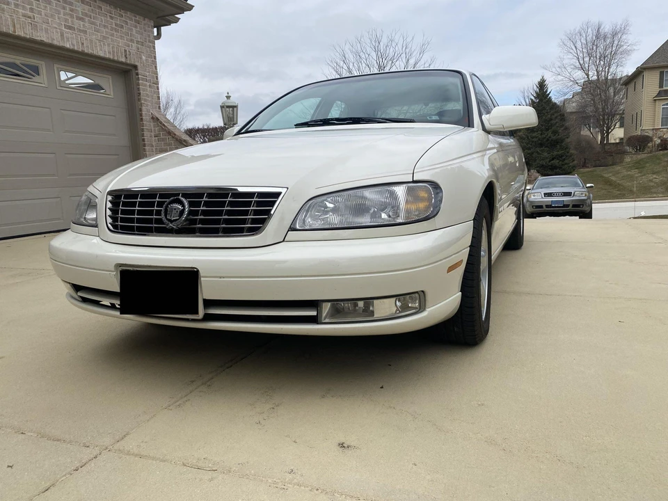 2000 Cadillac Catera - Image 3 of 31