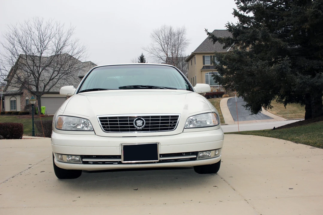 2000 Cadillac Catera - Image 4 of 31
