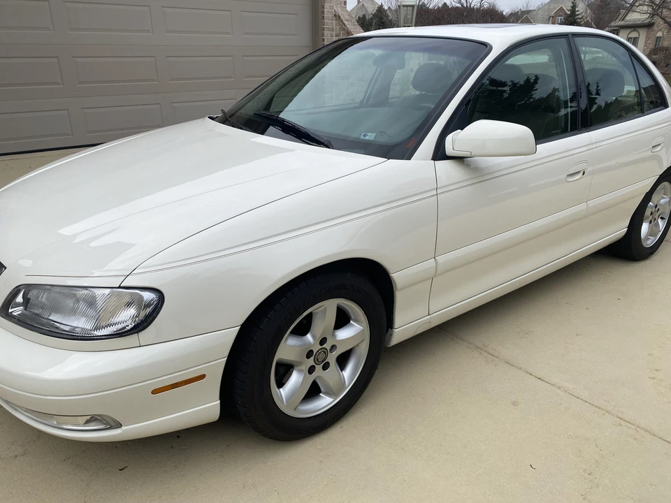 2000 Cadillac Catera - Image 30 of 31