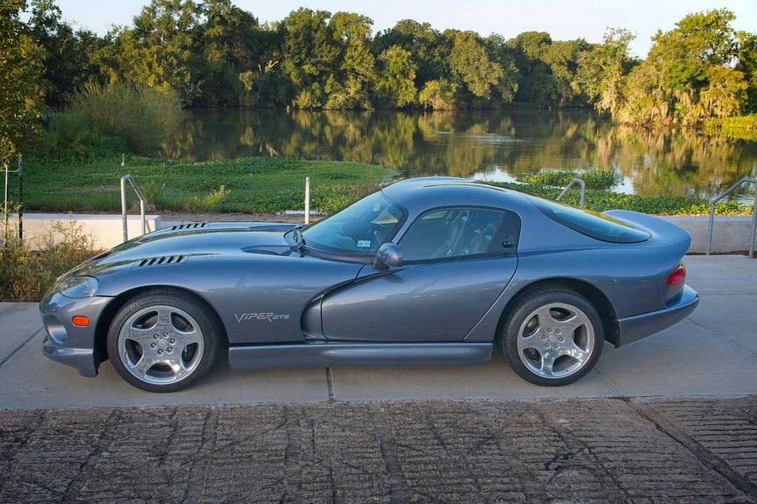 2000 Dodge Viper GTS 2nd Gen - Image 6 of 31