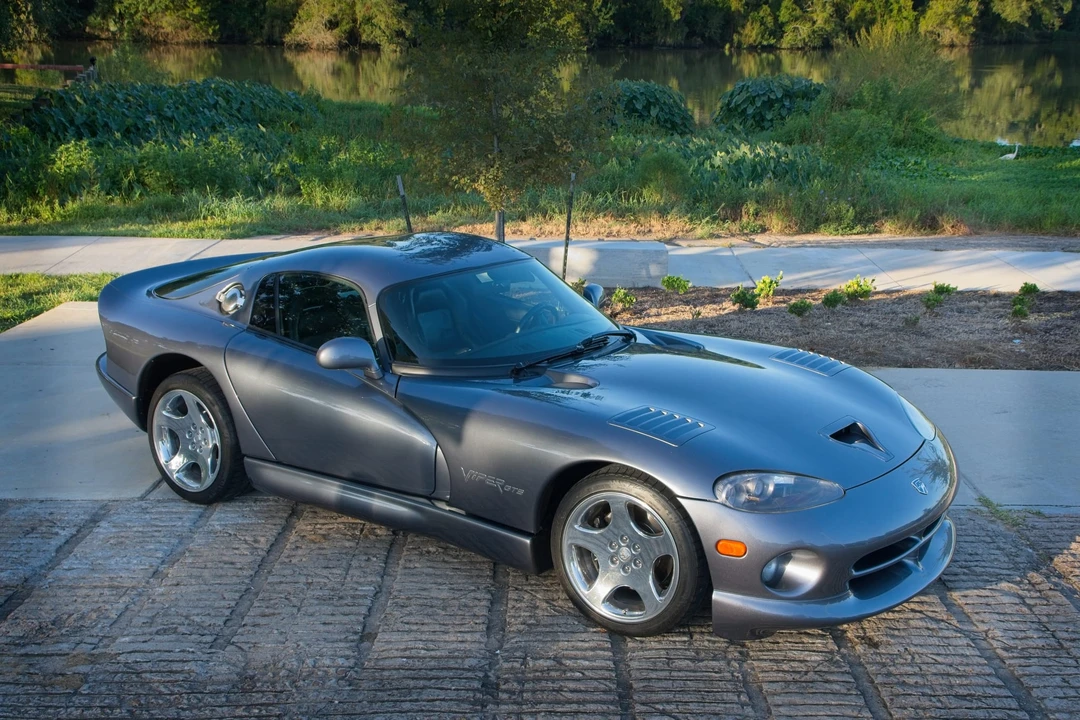 2000 Dodge Viper GTS 2nd Gen - Image 15 of 31