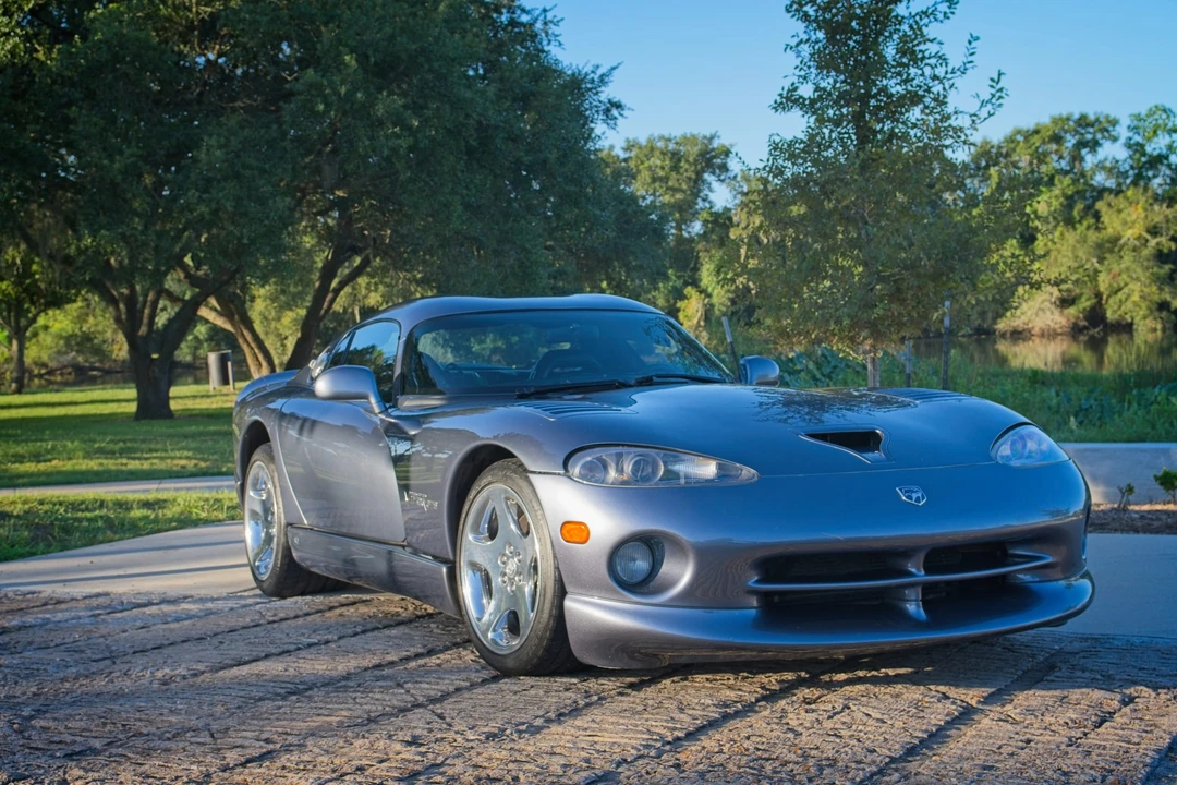 2000 Dodge Viper GTS 2nd Gen - Image 18 of 31