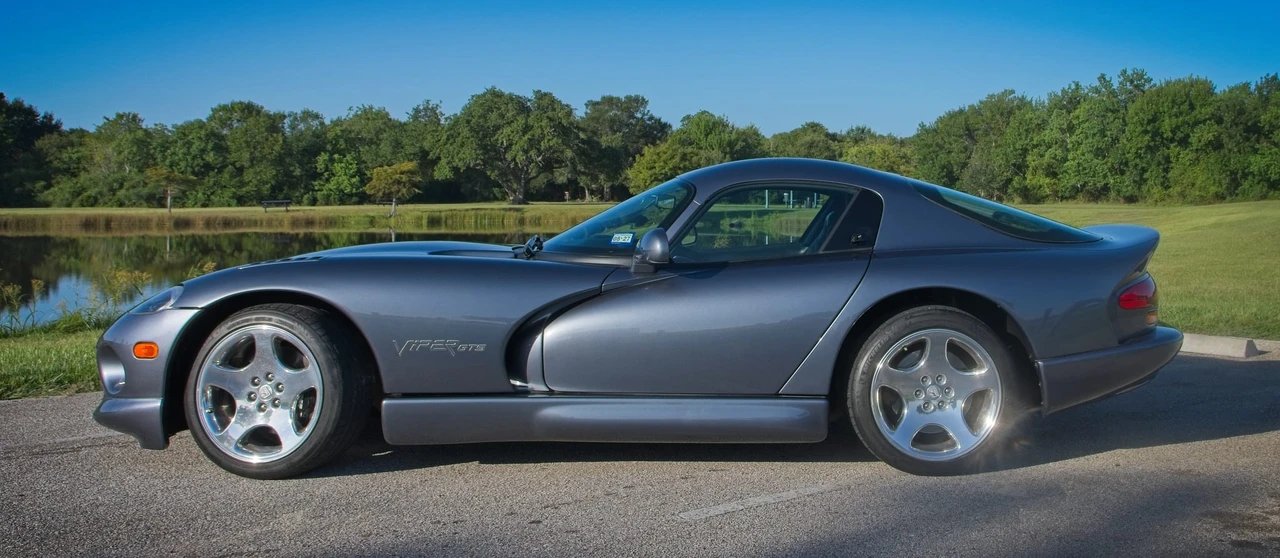 2000 Dodge Viper GTS 2nd Gen - Image 8 of 31