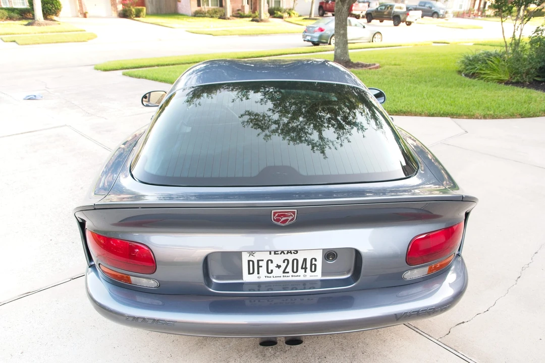 2000 Dodge Viper GTS 2nd Gen - Image 25 of 31