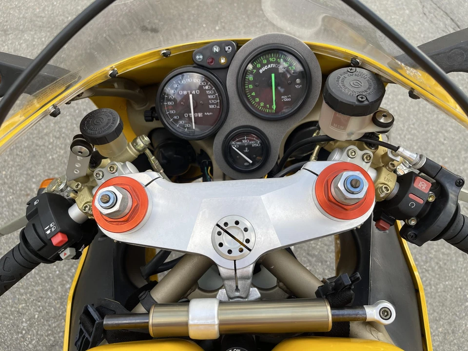 2000 Ducati 748 - Image 24 of 31