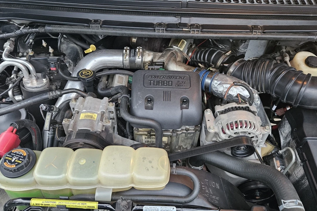 2000 Ford Super Duty 1st Gen - Image 6 of 8