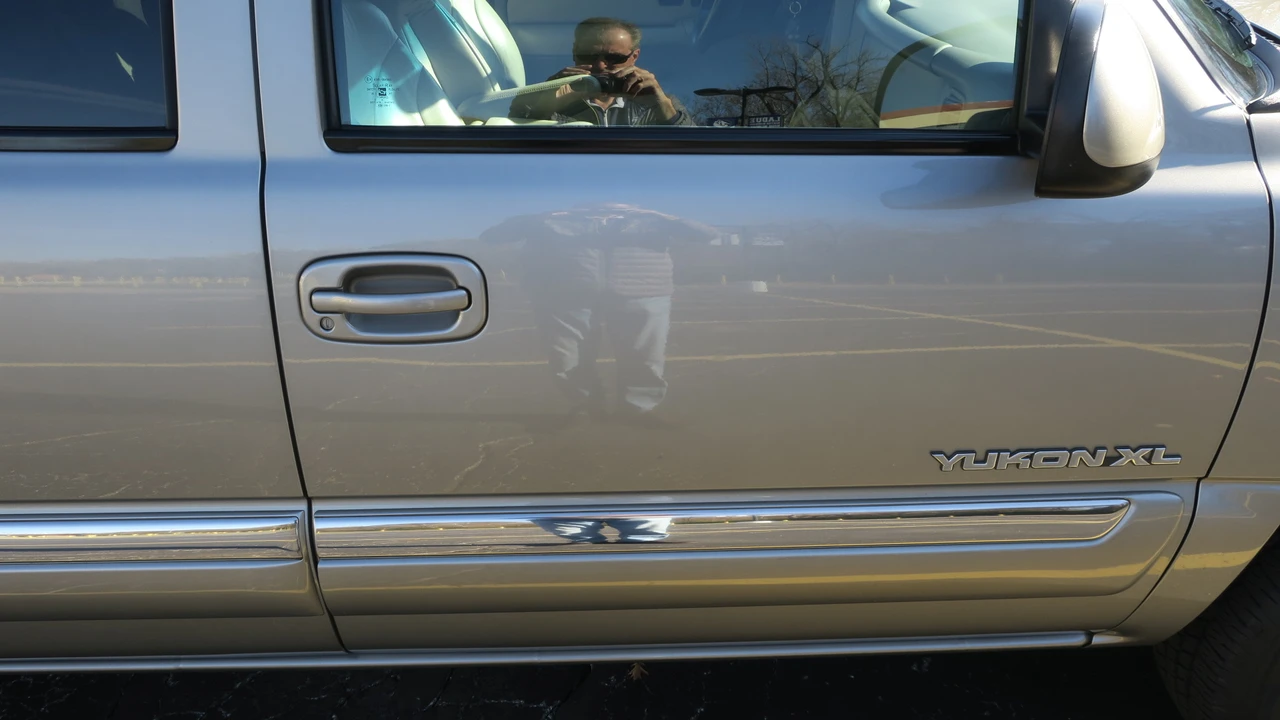 2000 GMC Yukon 2nd Gen - Image 24 of 31
