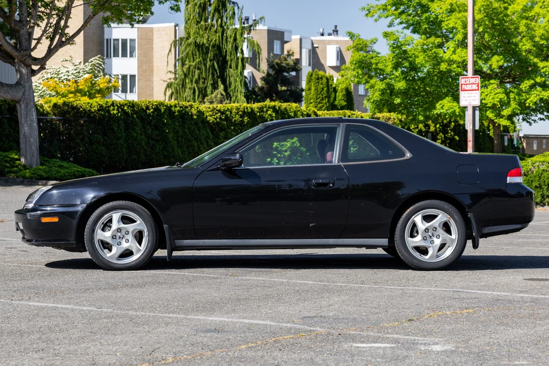 2000 Honda Prelude 5th Gen - Image 8 of 31
