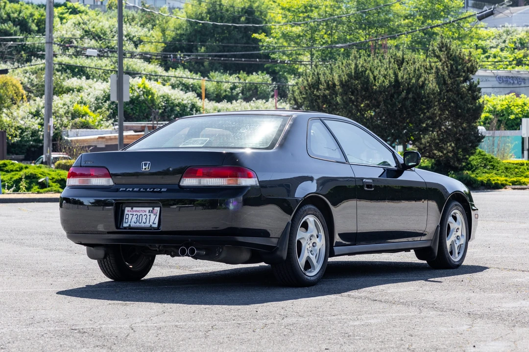 2000 Honda Prelude 5th Gen - Image 5 of 31