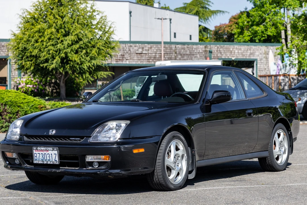 2000 Honda Prelude 5th Gen - Image 2 of 31