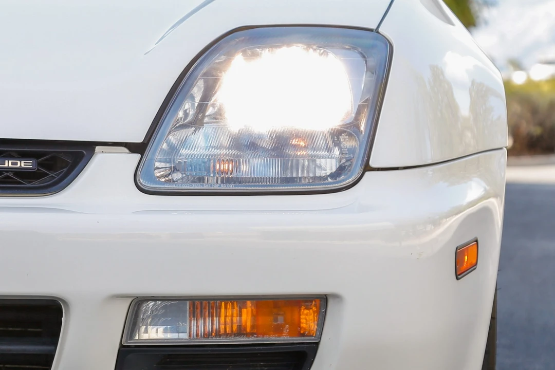 2000 Honda Prelude 5th Gen - Image 12 of 31