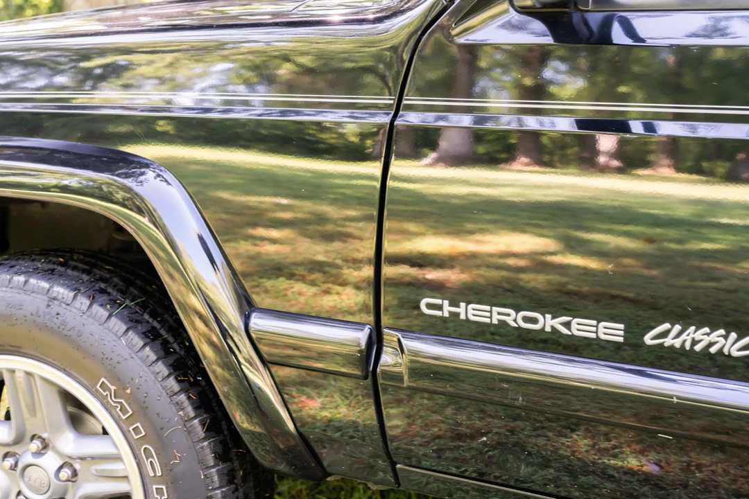 2000 Jeep XJ Cherokee - Image 18 of 31