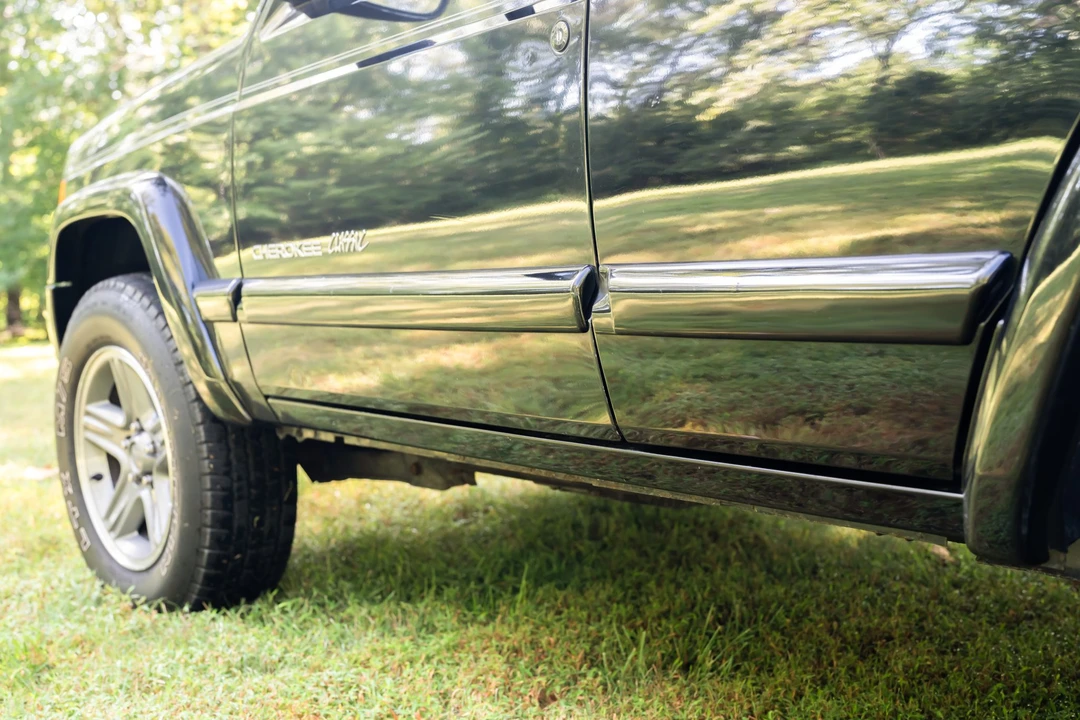 2000 Jeep XJ Cherokee - Image 19 of 31