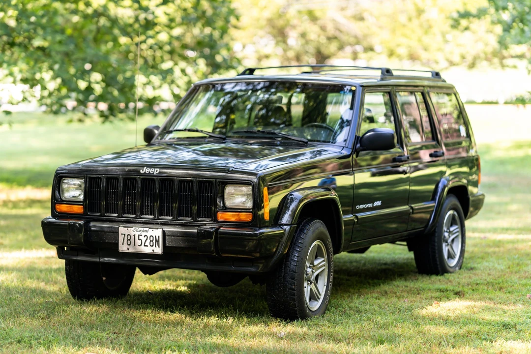 2000 Jeep XJ Cherokee - Image 3 of 31