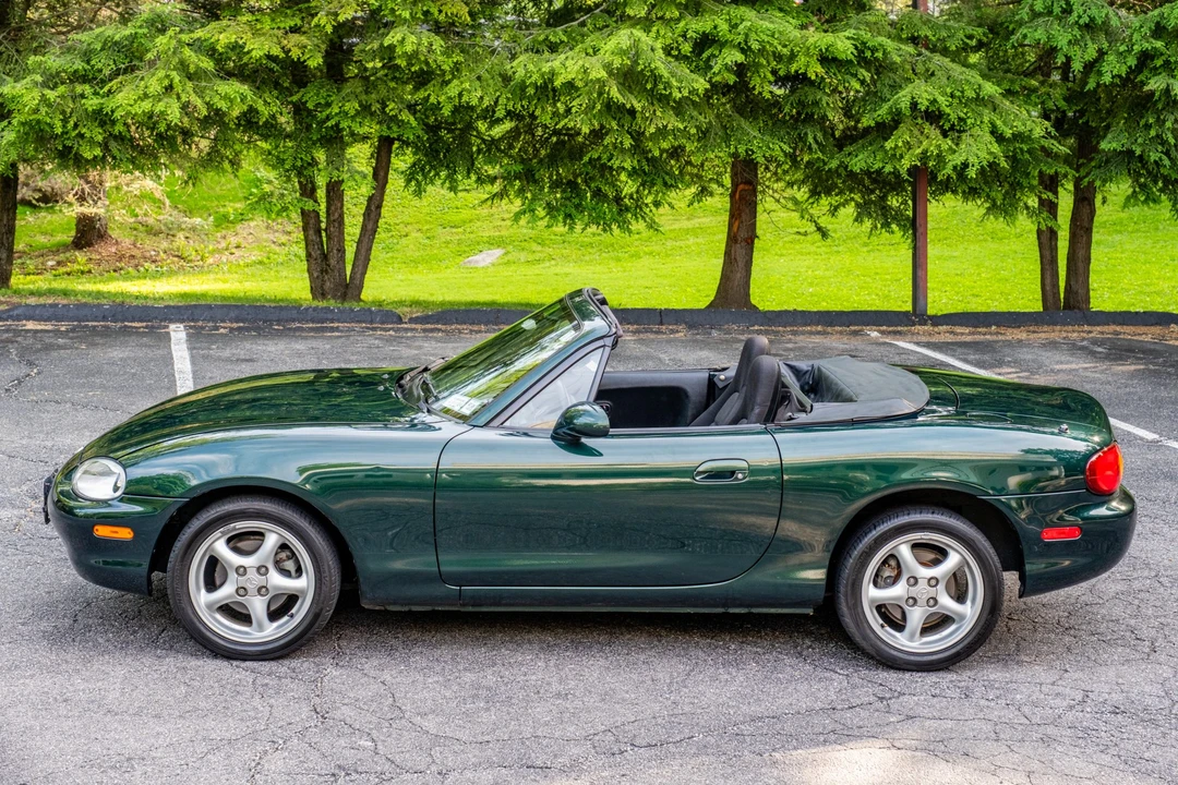 2000 Mazda NB MX-5 Miata - Image 9 of 31