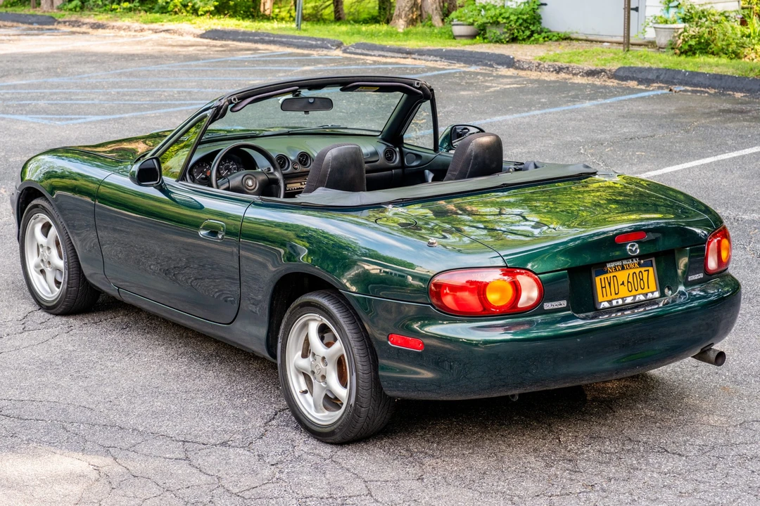 2000 Mazda NB MX-5 Miata - Image 8 of 31