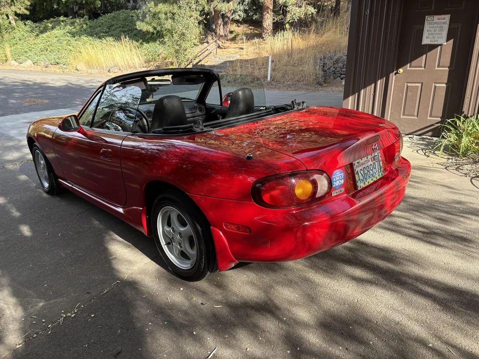 2000 Mazda NB MX-5 Miata - Image 9 of 31