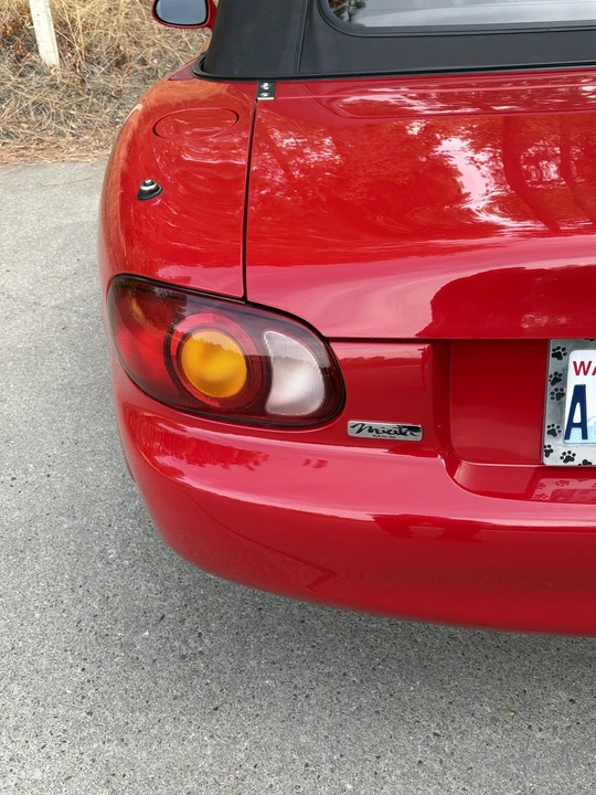 2000 Mazda NB MX-5 Miata - Image 23 of 31