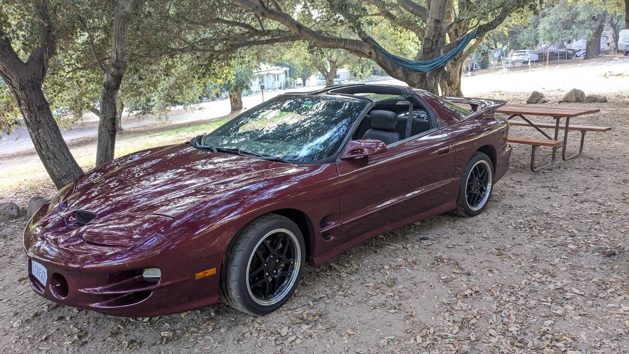2000 Pontiac Firebird Trans Am 4th Gen - Image 15 of 31