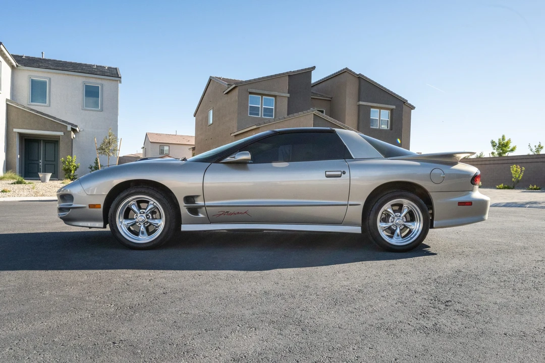 2000 Pontiac Firebird Trans Am 4th Gen - Image 4 of 31
