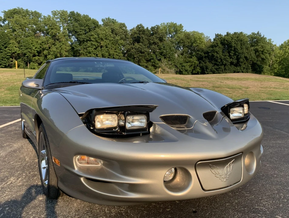 2000 Pontiac Firebird Trans Am 4th Gen - Image 17 of 31