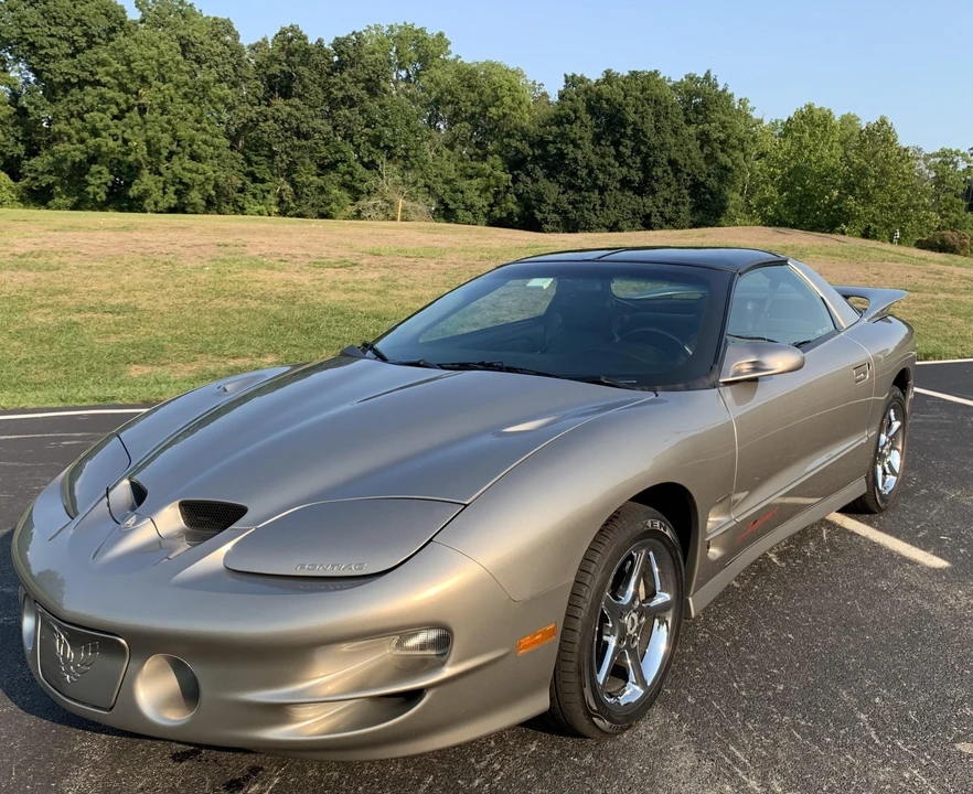 2000 Pontiac Firebird Trans Am 4th Gen - Image 2 of 31