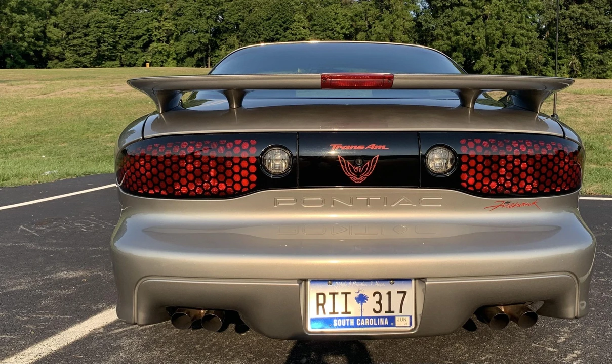 2000 Pontiac Firebird Trans Am 4th Gen - Image 10 of 31
