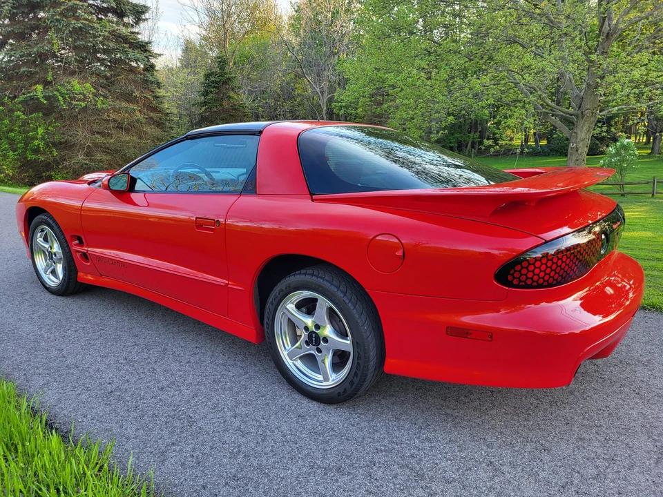2000 Pontiac Firebird Trans Am 4th Gen - Image 5 of 31