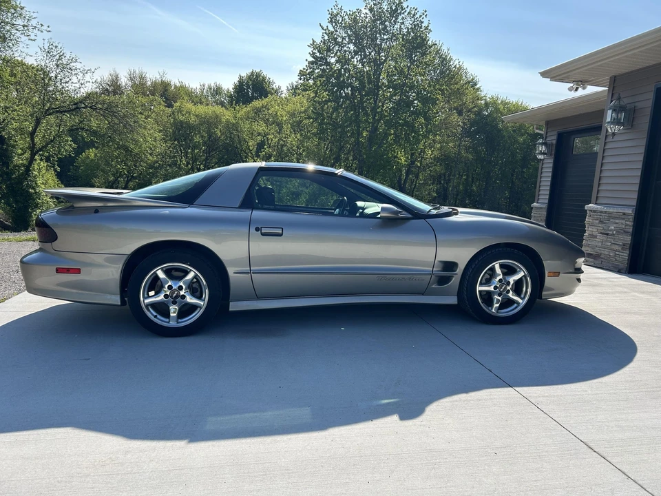2000 Pontiac Firebird Trans Am 4th Gen - Image 9 of 31
