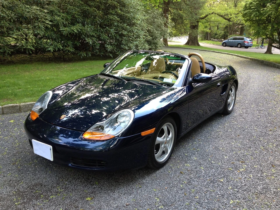 2000 Porsche 986 Boxster - Image 2 of 31