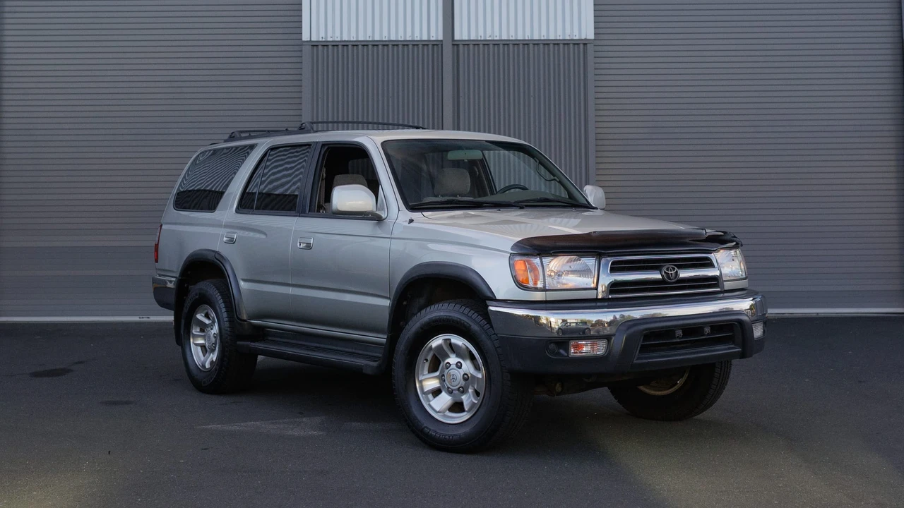 2000 Toyota 4Runner 3rd Gen - Image 4 of 31