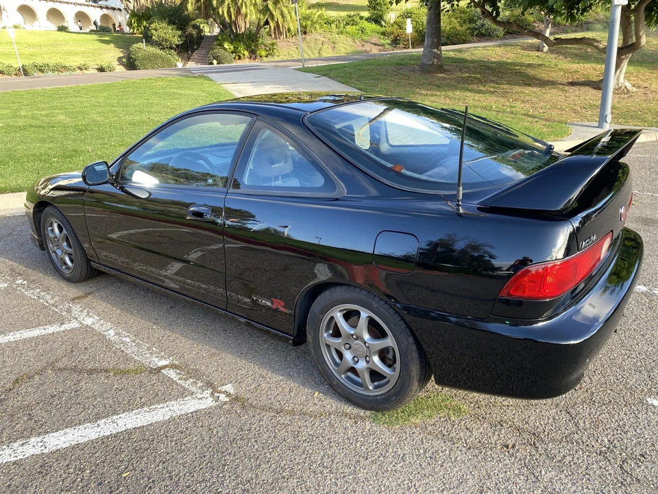 2001 Acura Integra Type R 3rd Gen - Image 15 of 31