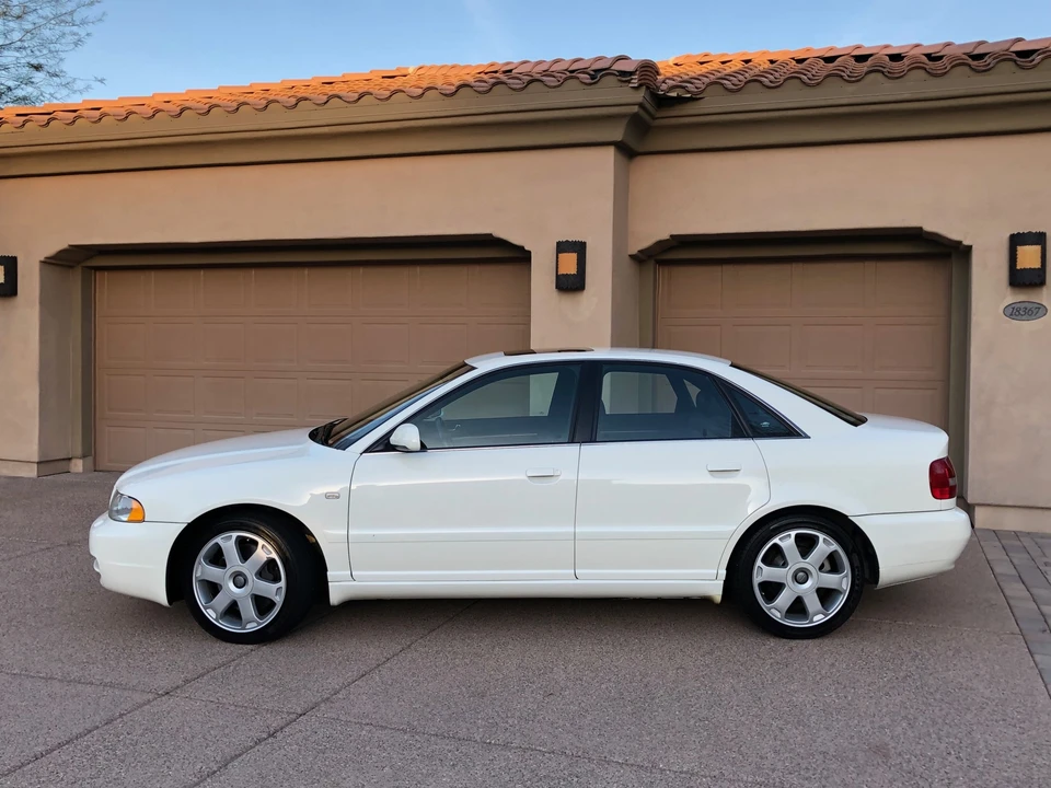 2001 Audi B5 S4 - Image 8 of 31