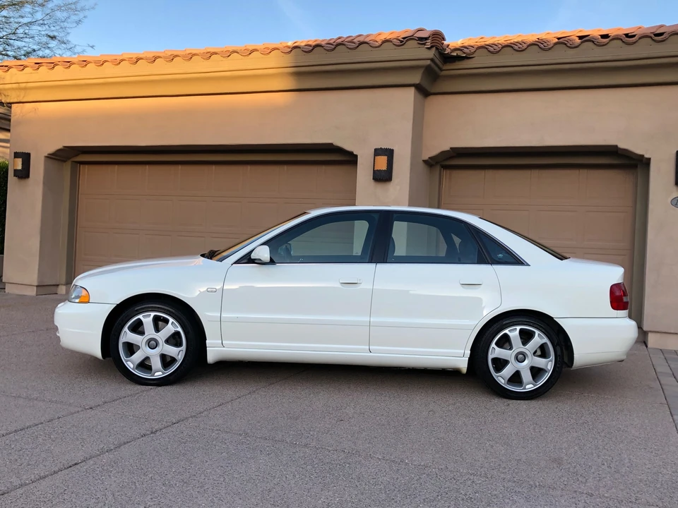 2001 Audi B5 S4 - Image 9 of 31