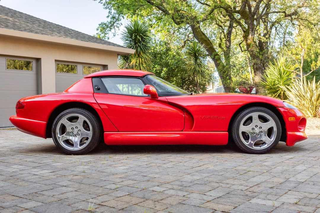 2001 Dodge Viper 2nd Gen - Image 13 of 31
