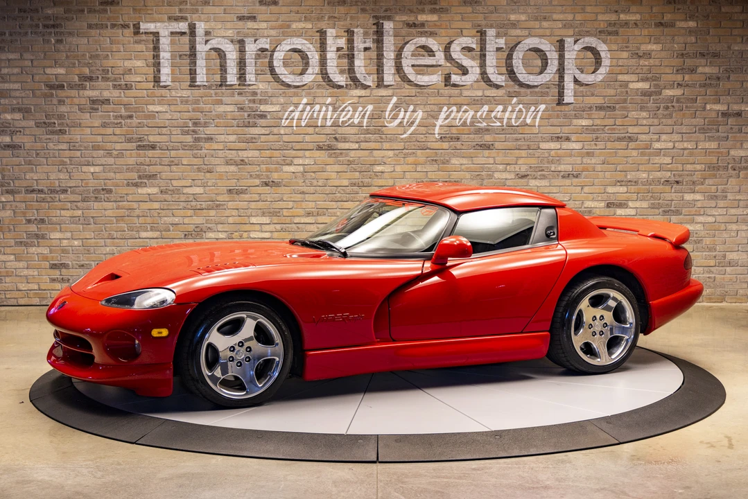 2001 Dodge Viper 2nd Gen - Image 2 of 31