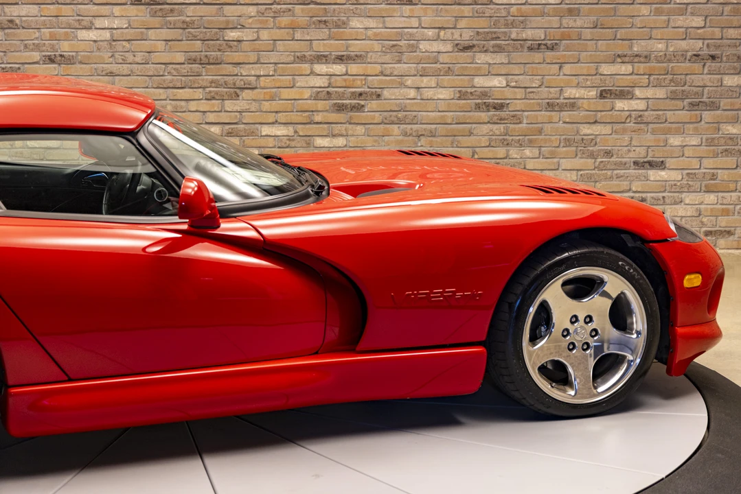 2001 Dodge Viper 2nd Gen - Image 15 of 31