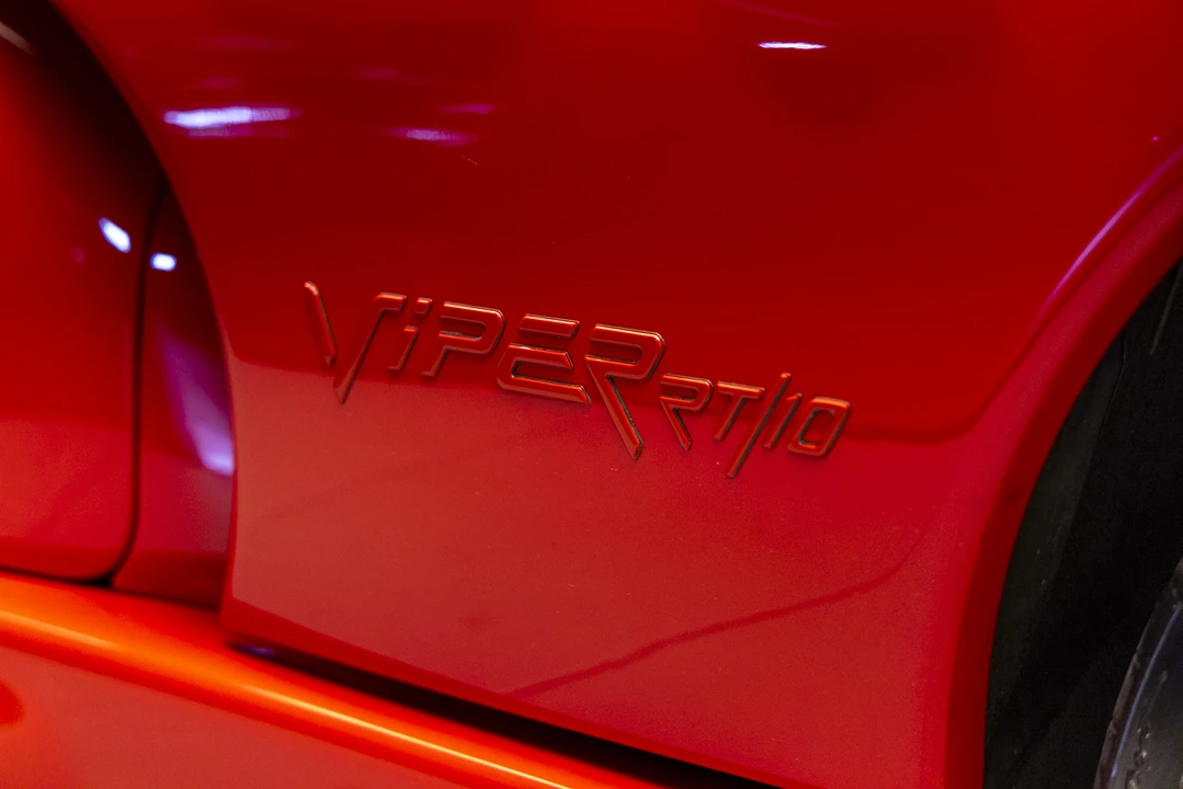 2001 Dodge Viper 2nd Gen - Image 17 of 31