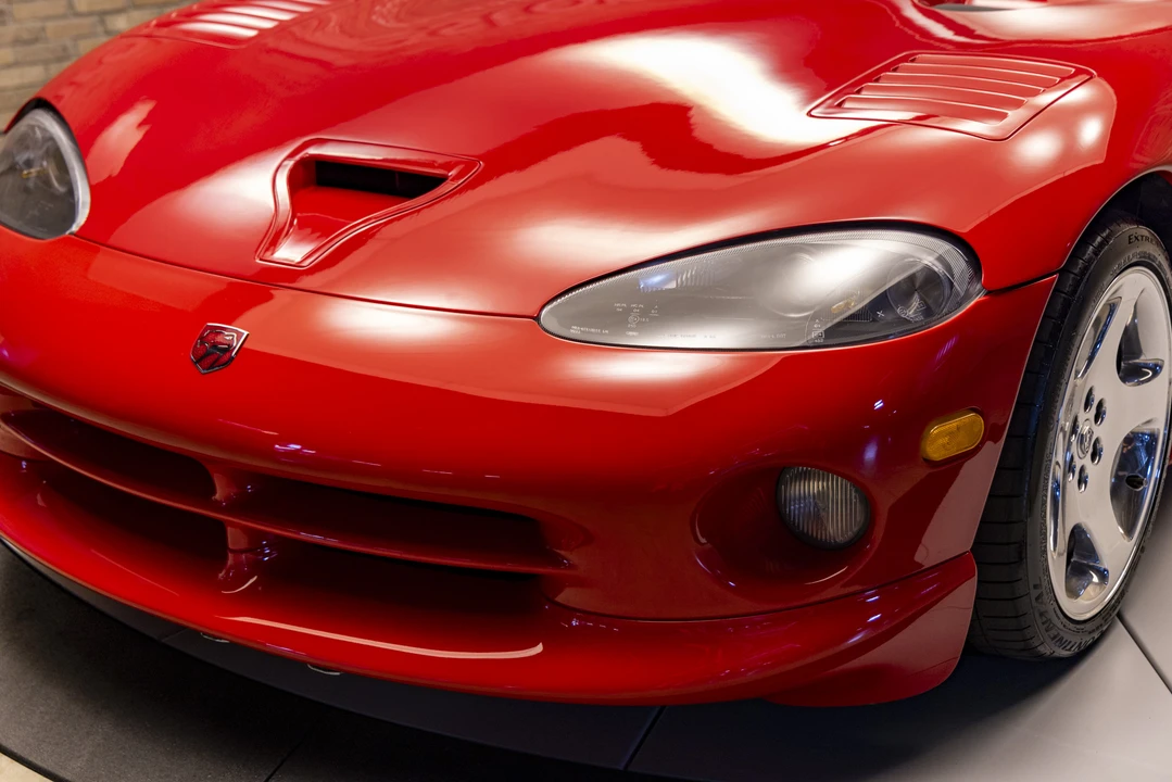 2001 Dodge Viper 2nd Gen - Image 10 of 31