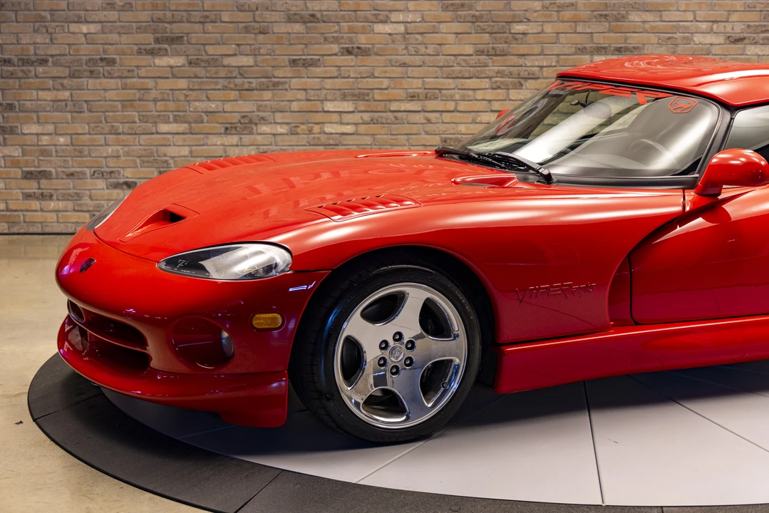 2001 Dodge Viper 2nd Gen - Image 12 of 31