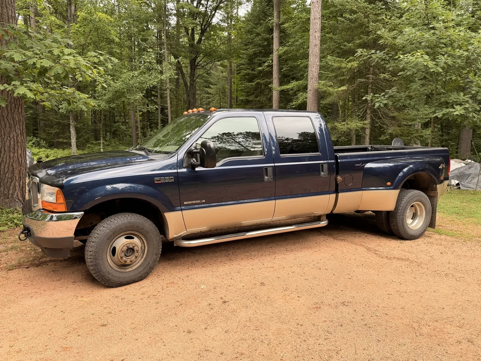 2001 Ford Super Duty 1st Gen - Image 13 of 31