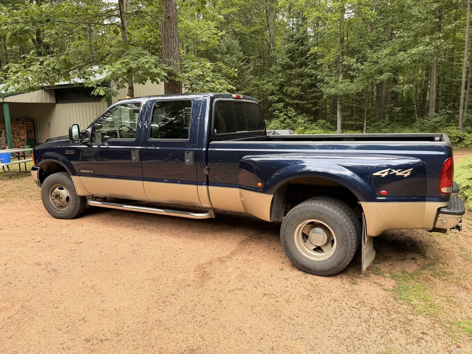 2001 Ford Super Duty 1st Gen - Image 14 of 31