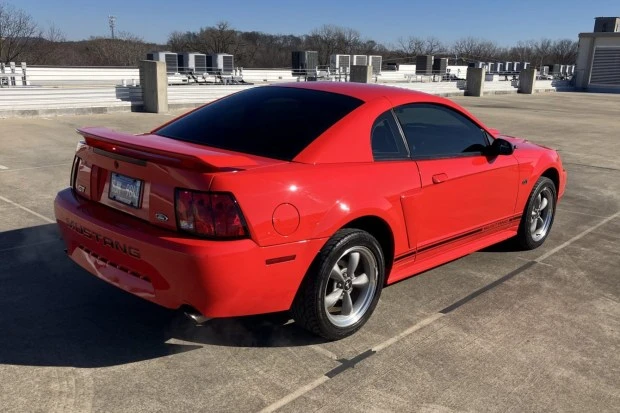 2001 Ford SN95 Mustang - Image 2 of 8