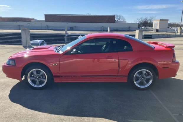 2001 Ford SN95 Mustang - Image 3 of 8